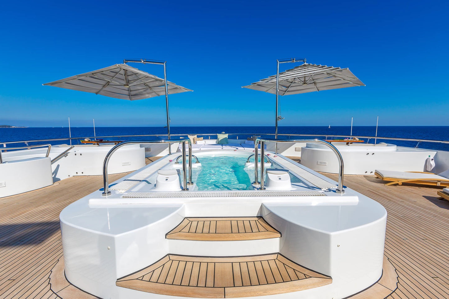 BOADICEA Amels Yachts 77m/251' Superyacht