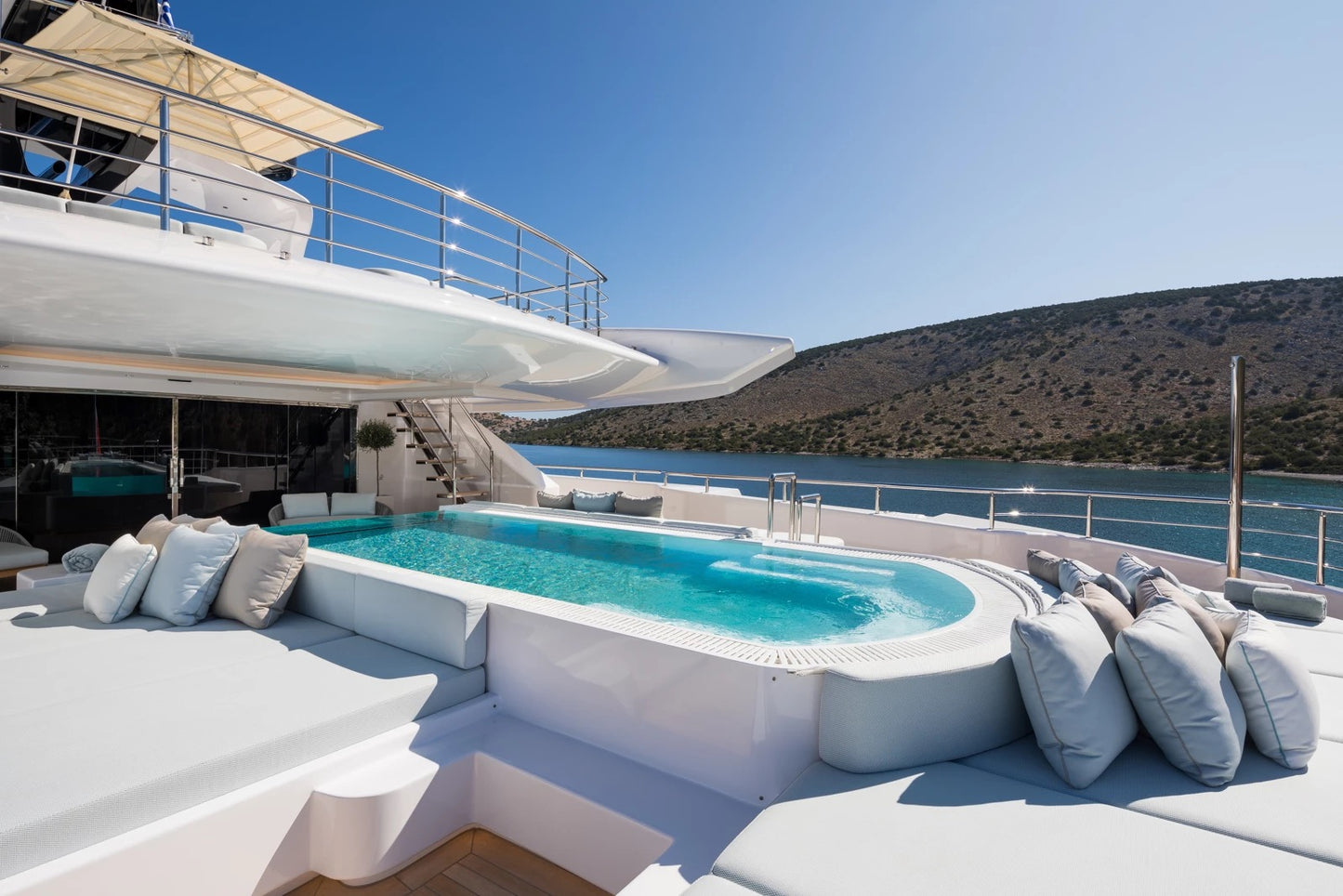 O'PARI Golden Yachts 95m/312' Superyacht