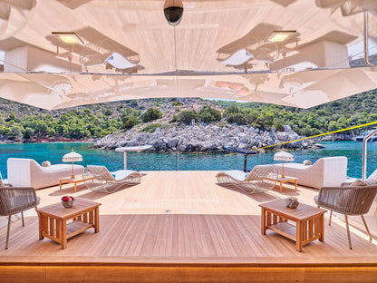 O'PTASIA Golden Yachts 85m/279' Superyacht